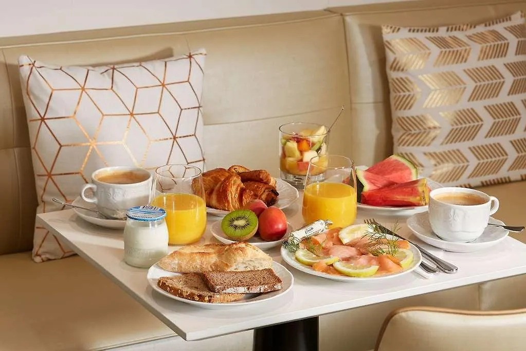 Regence Etoile 4* Paryż