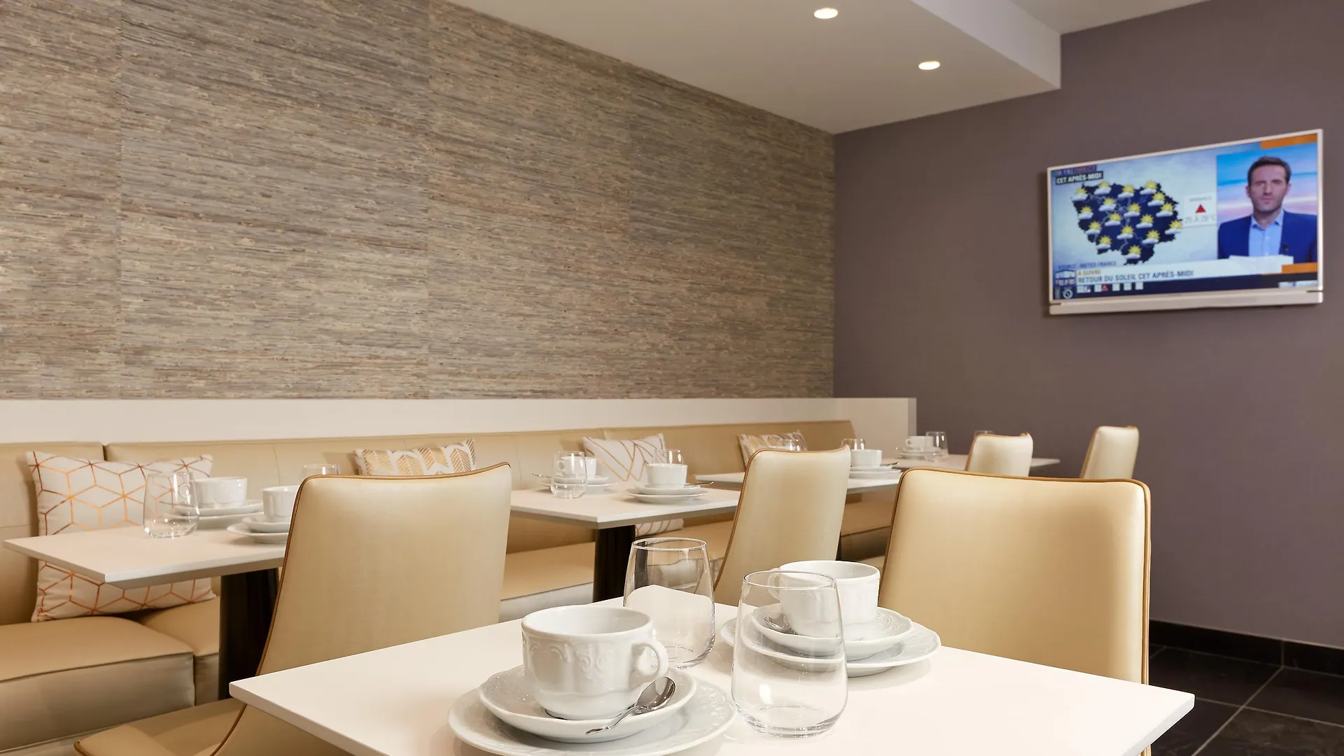 Regence Etoile 4* Paryż