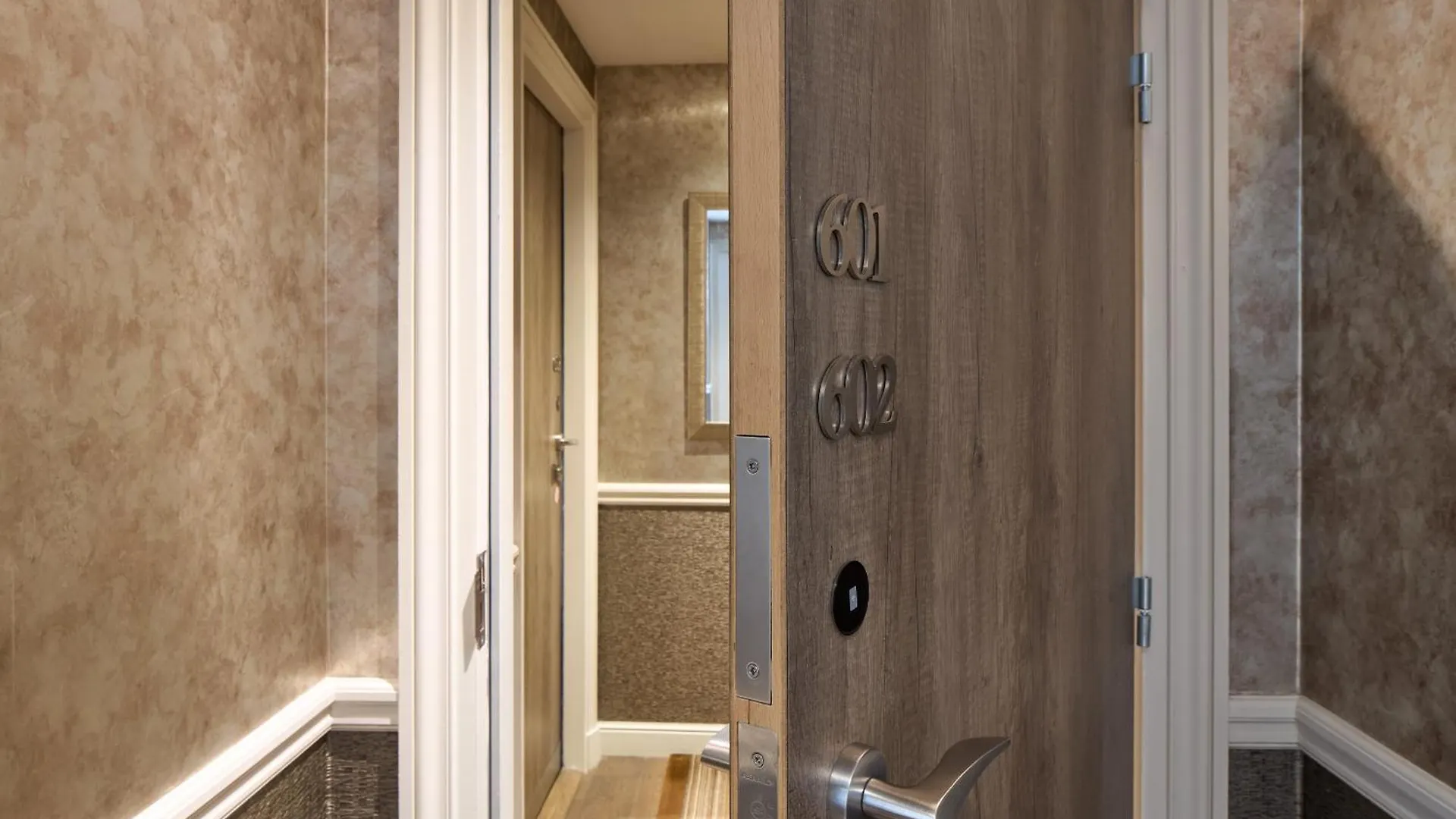 Hotel Regence Etoile 4*