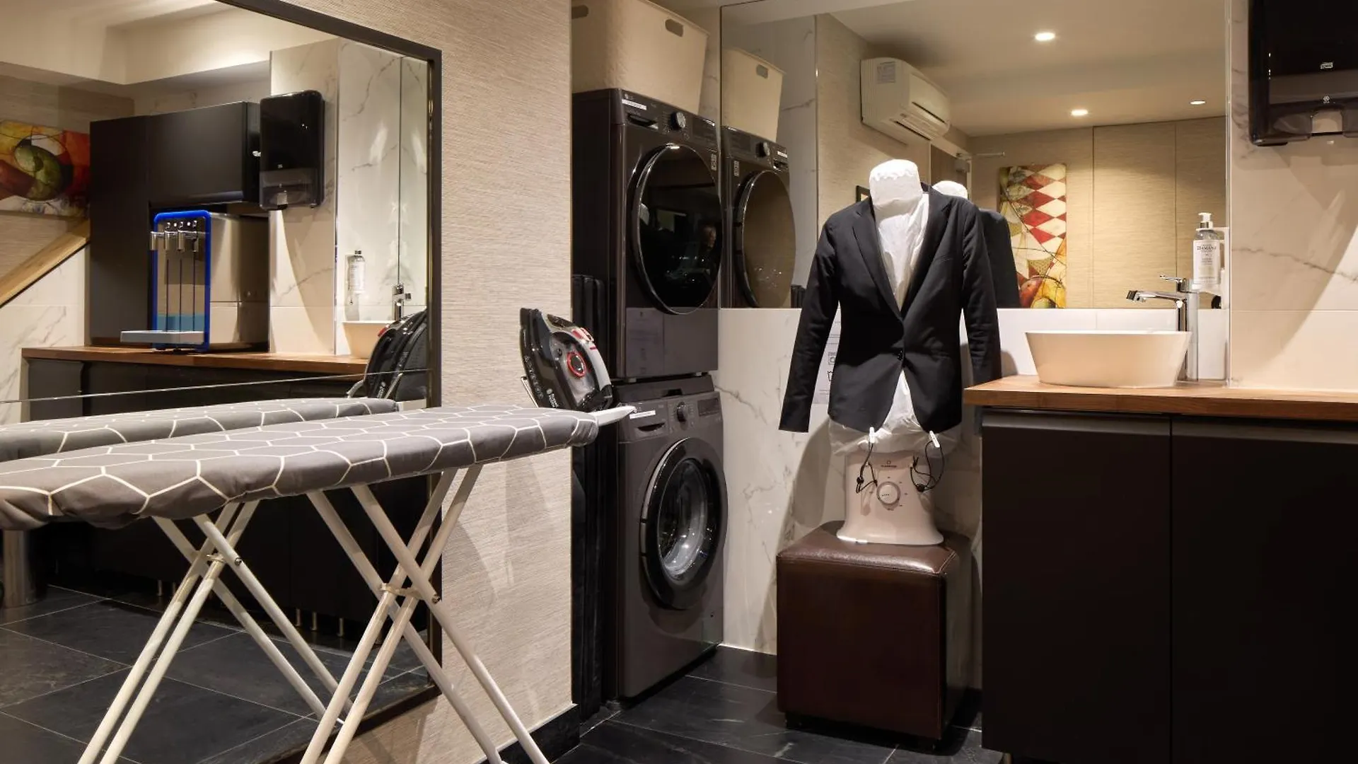 Regence Etoile 4* Párizs