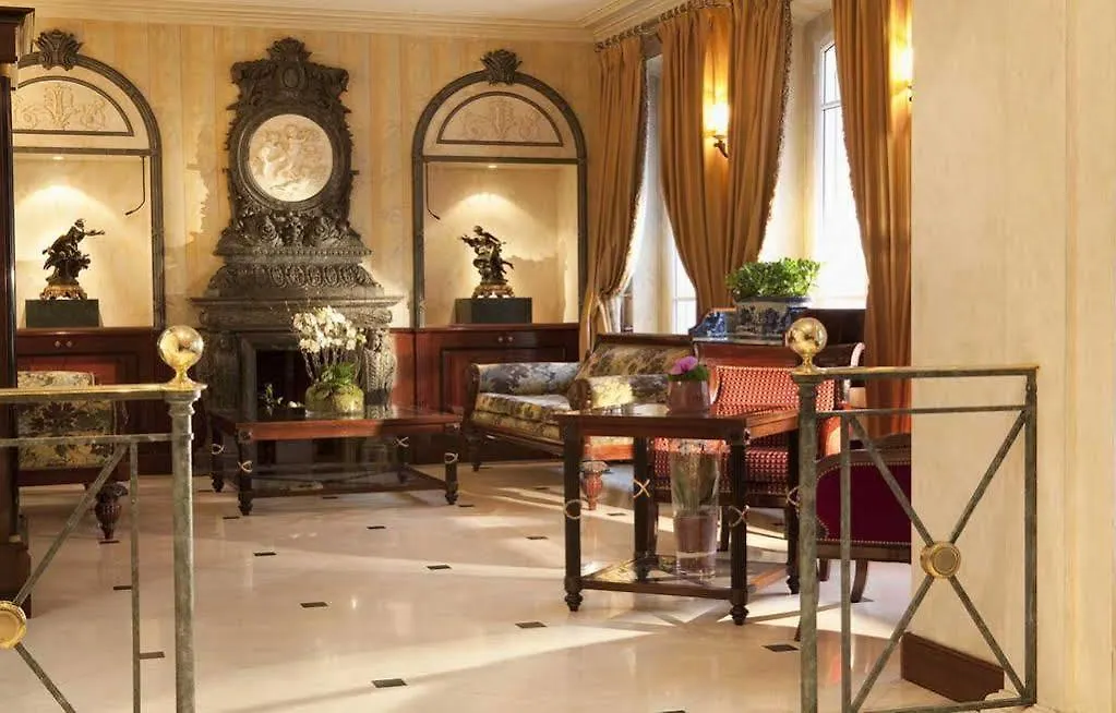 Regence Etoile 4* Paryż