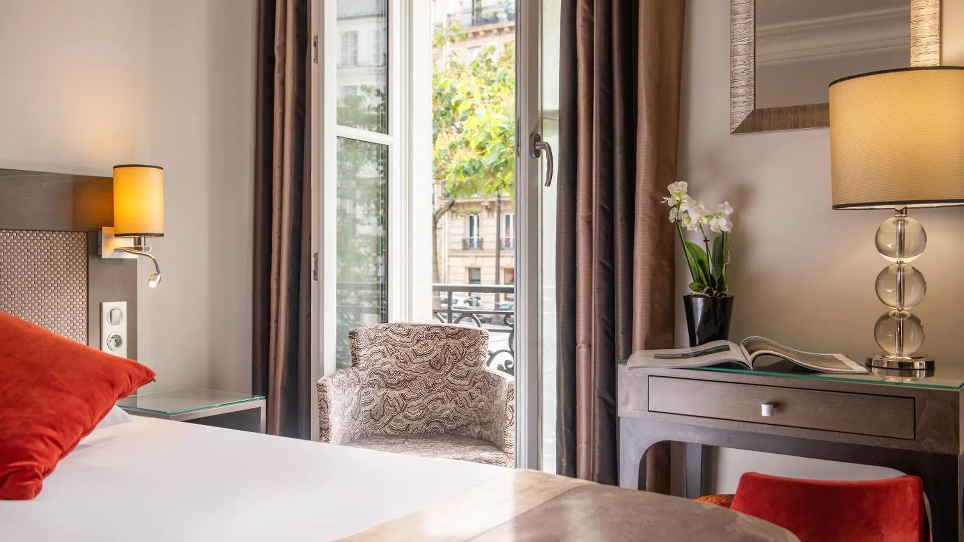 Regence Etoile 4* Paris